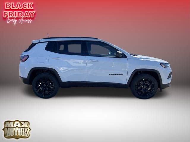 2025 Jeep Compass Latitude 11