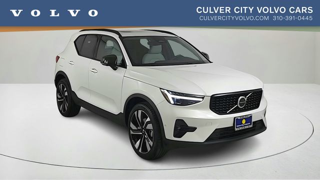 Crystal White 2026 Volvo XC40 SUV / Crossover All-Wheel Drive Automatic