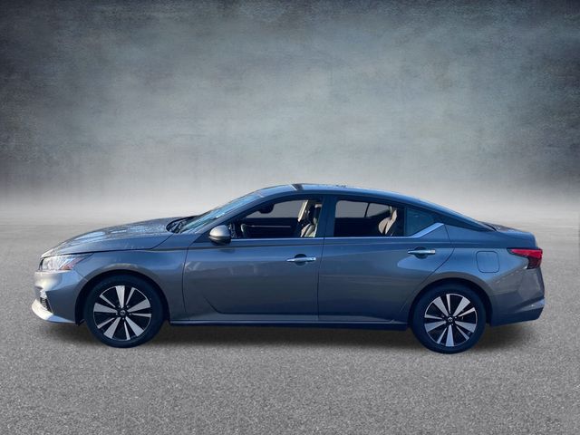 2022 Nissan Altima 2.5 SV 10