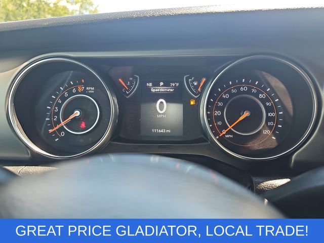 Used 2020 Silver Jeep Sport image 17