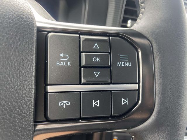 New 2026 Black Ford Platinum image 17