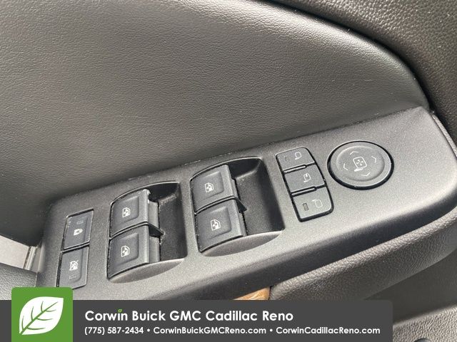 2016 GMC Yukon Denali 16