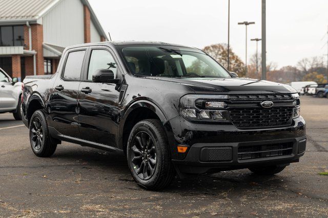 2024 Ford Maverick XLT photo