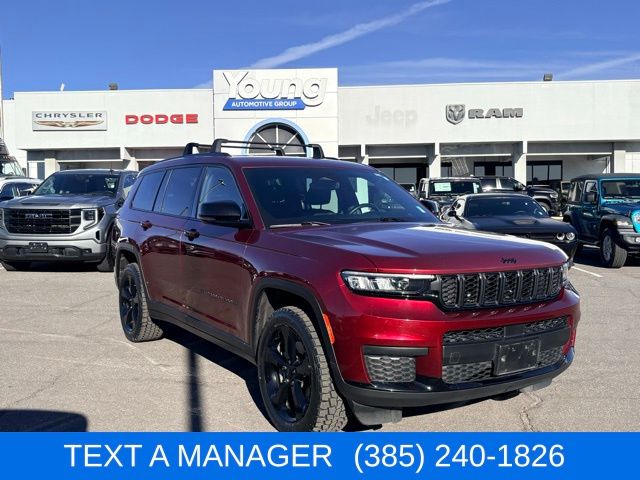 2022 Jeep Grand Cherokee L Altitude 4WD
