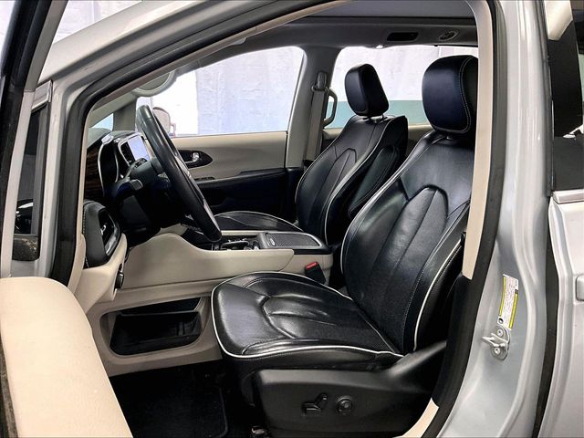 2022 Chrysler Pacifica Limited Silver at Bob Ruth Ford
