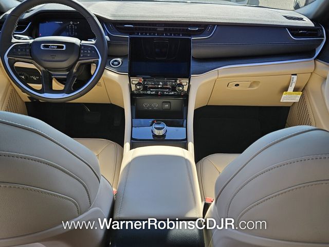 New 2025 White Jeep Limited image 8