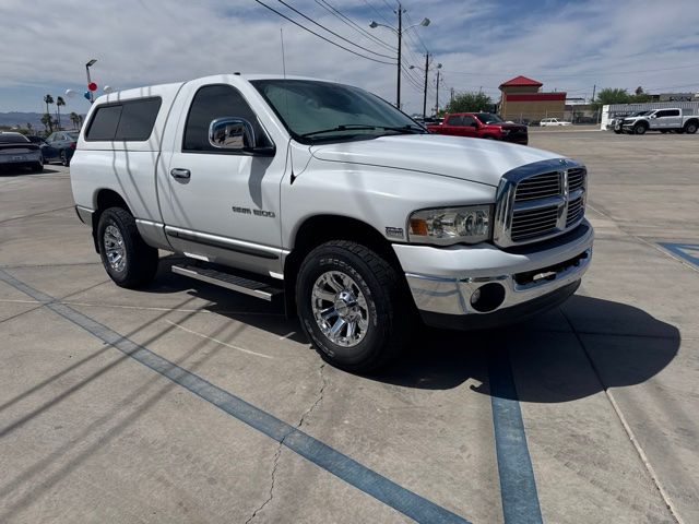 Bright White Clearcoat 2005 Dodge RAM 1500 SLT 4WD Pickup Truck Four-Wheel Drive 5-Speed Automatic