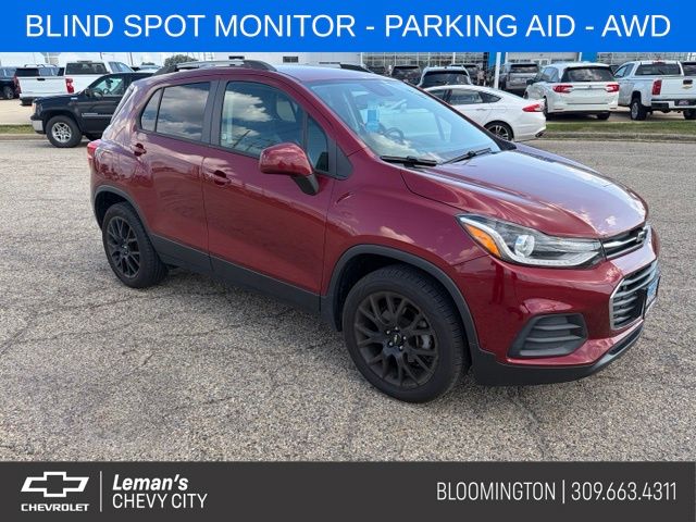Red (Crimson Metallic) 2022 Chevrolet Trax SUV / Crossover All-Wheel Drive 6-Speed Automatic