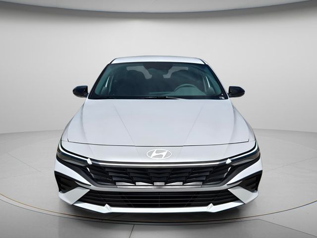 2026 Hyundai Elantra - $23,363