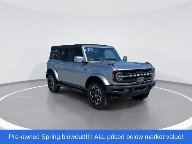 Used 2021 Silver Ford Outer Banks image 2