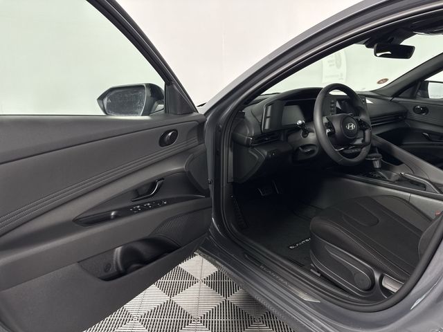 New 2025 Hyundai Elantra For Sale in Indianapolis, IN