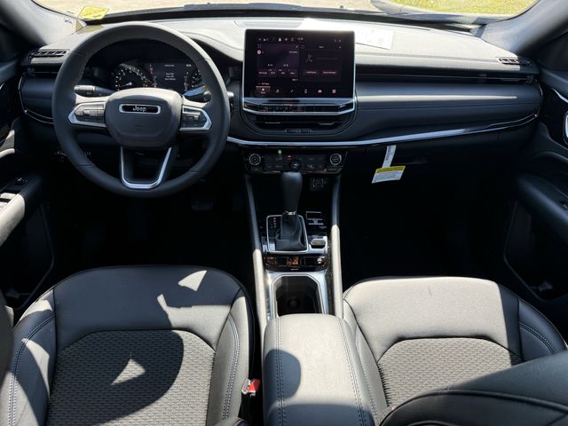 2026 Jeep Compass Latitude - 8