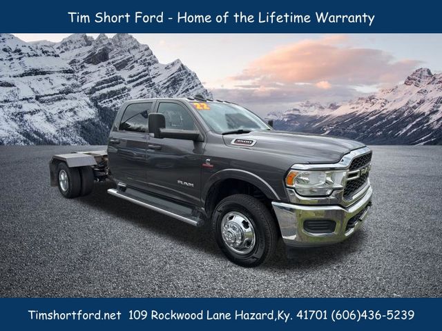 Gray (Granite Crystal Metallic Clearcoat) 2022 RAM 3500 Chassis Tradesman Crew Cab DRW 4WD Pickup Truck Four-Wheel Drive 6-Speed Automatic