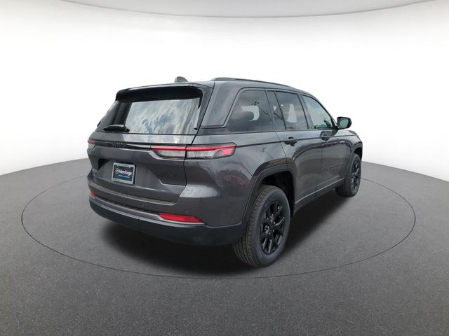 new 2026 Jeep Grand Cherokee car, priced at $47,817