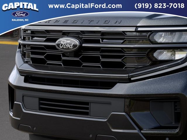 New 2027 Agate Black Metallic Ford Platinum image 17