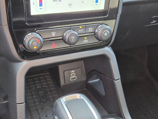 New 2026 Ford Ranger XLT 4D Crew Cab