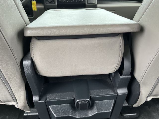 Used 2022 White Ford XL image 23