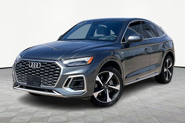 Daytona Gray Pearl Effect 2022 Audi Q5 Sportback quattro Prestige S Line 45 TFSI AWD Sedan All-Wheel Drive 7-Speed Automatic