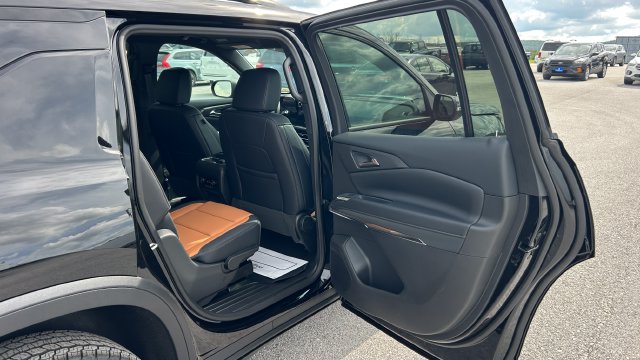 New 2027 Chevrolet Traverse SUV