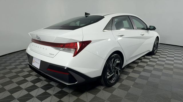 New 2025 Hyundai Elantra For Sale in Indianapolis, IN