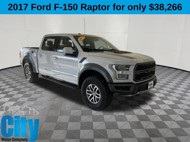  2017 Ford F-150 Raptor SuperCrew 4WD   