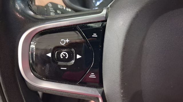 Used 2017 Volvo S90 Sedan