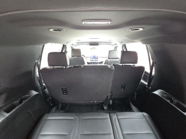 2022 Chevrolet Suburban LT:168357A