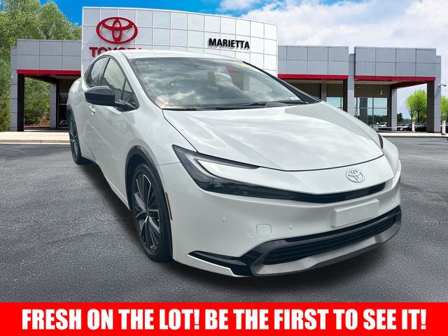 White (Wind Chill Pearl) 2025 Toyota Prius Hatchback Front-Wheel Drive Continuously Variable Transmission