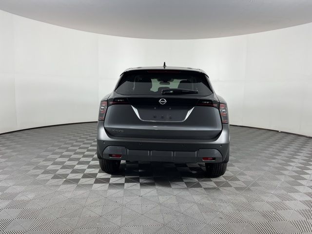 2025 Gun Metallic/Super Black Nissan Kicks SV FWD SUV