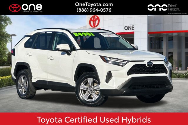2025 Toyota RAV4 Hybrid XLE AWD
