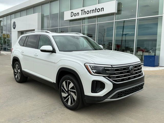 Opal White Pearl 2025 Volkswagen Atlas SEL 4Motion SUV / Crossover All-Wheel Drive 8-Speed Automatic