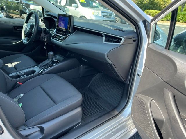 2026 Toyota Corolla LE - Photo 17
