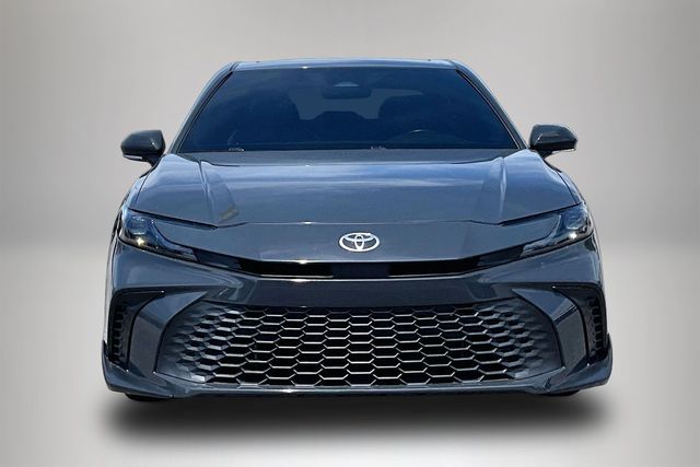 Used 2025 Toyota Camry SE 4D Sedan