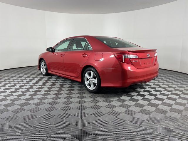 2014 Toyota Camry SE 7