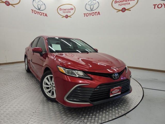 Red 2023 Toyota Camry Sedan Front-Wheel Drive 8-Speed Automatic