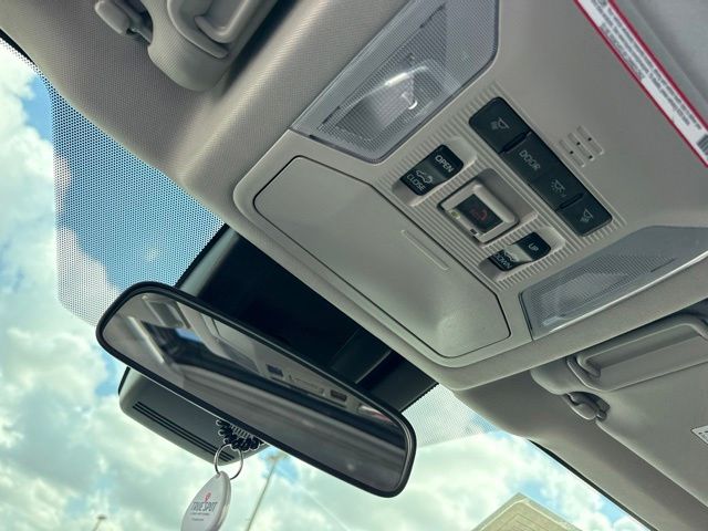 2024 Toyota RAV4 XLE Premium - Photo 27
