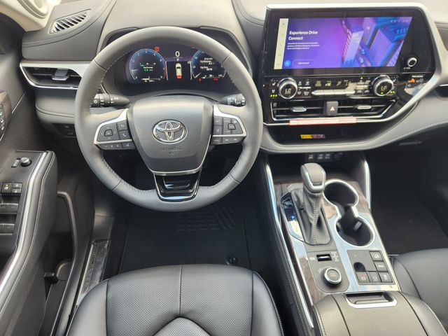 2026 Toyota Highlander Platinum Beige at Don McGill Toyota
