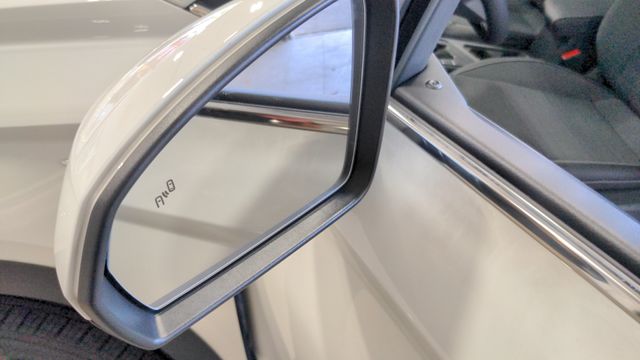 2023 Volkswagen Taos