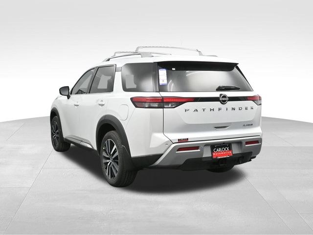 2025 Nissan Pathfinder Platinum 8