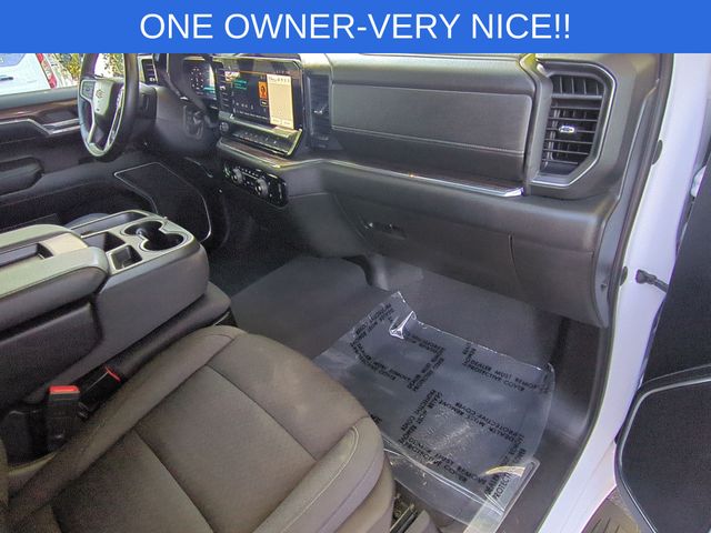 Used 2023 White Chevrolet LT image 38