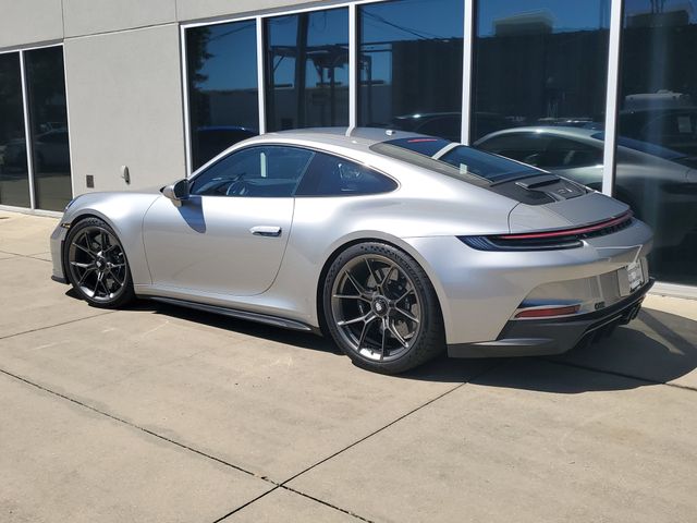 Used 2024  Porsche GT3 image 3