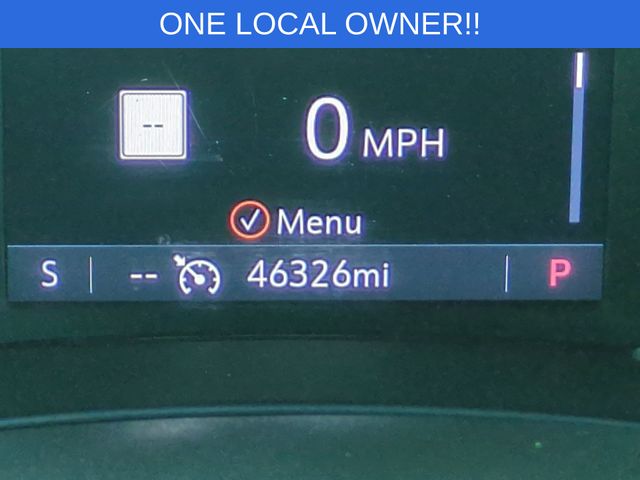 Used 2024 Silver GMC AT4 image 23