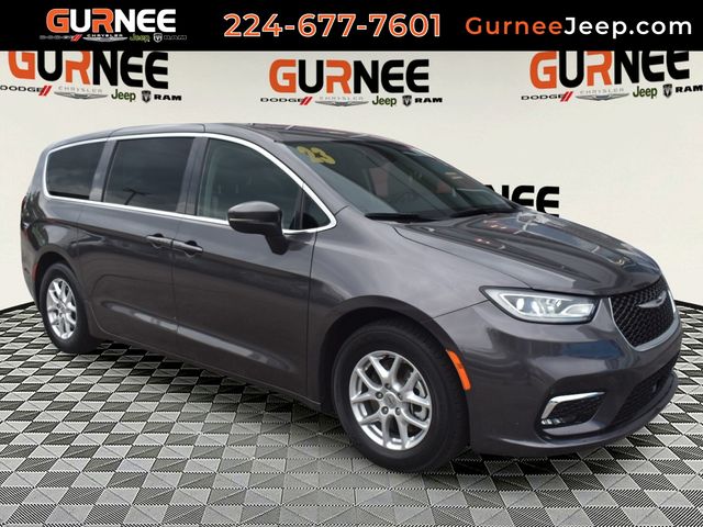 Gray (Granite Crystal Metallic Clearcoat) 2023 Chrysler Pacifica Minivan Front-Wheel Drive 9-Speed Automatic