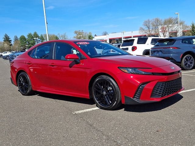 Supersonic Red 2025 Toyota Camry SE FWD Sedan Front-Wheel Drive Continuously Variable Transmission