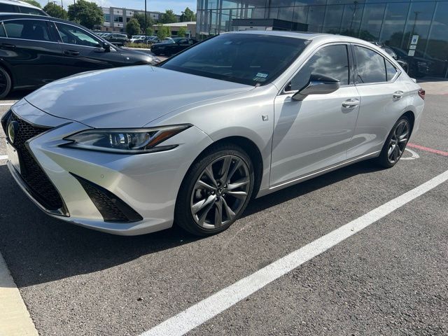 Thumbnail: 2020 Lexus ES - 1
