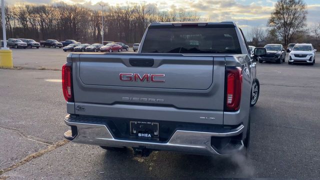 2024 GMC Sierra 1500 SLT 7