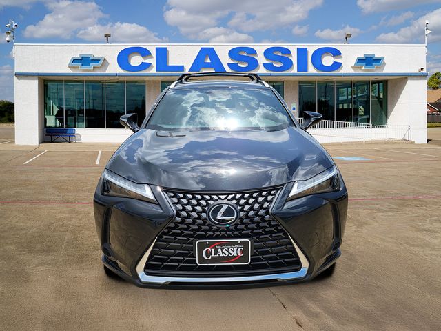 2025 Lexus UX 300h - 1