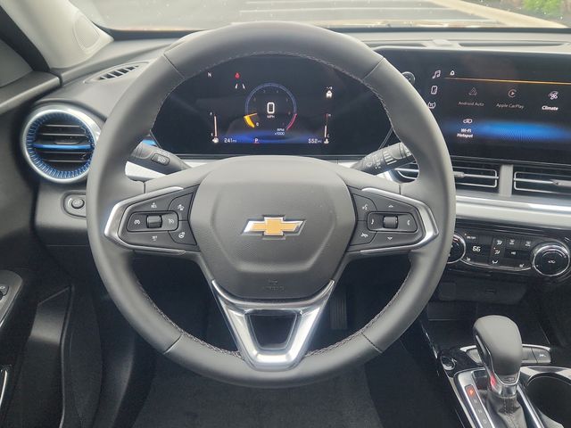 Used 2025 Chevrolet Trax For Sale in Grove City, OH