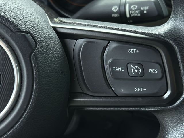 Used 2019 Green Jeep Unlimited Sport image 29