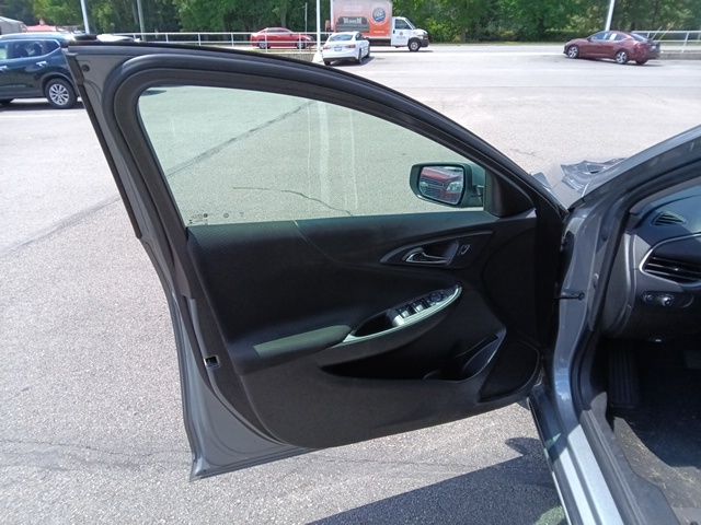 Used 2024 Chevrolet Malibu Sedan